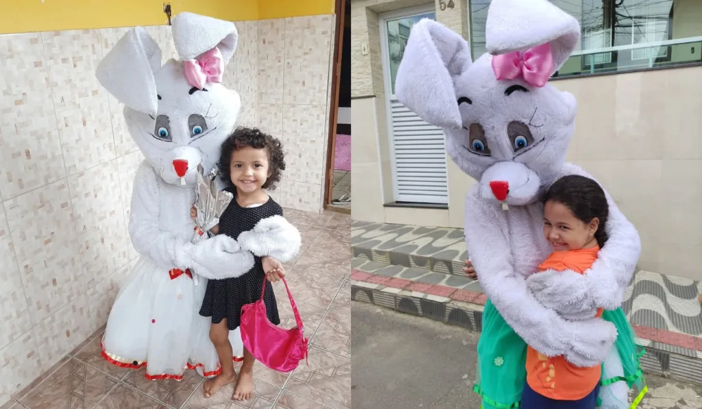 Durante a entrega dos chcolates, Dona Vera se fantasia de coelho! - Foto: Arquivo pessoal