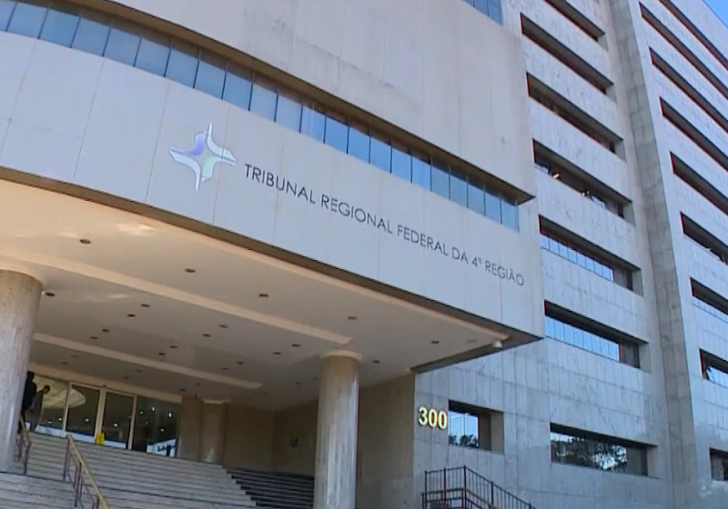 São vagas para quem tem curso superior em diversas áreas, as provas serão dia 13 de julho, em várias cidades do PR, RS e de SC. Foto: TRF4