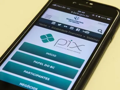 Antes de confirmar a transação, sempre verique a chave, valor e destinarário. Isso evita dor de cabeça! - Foto: Agência Brasil