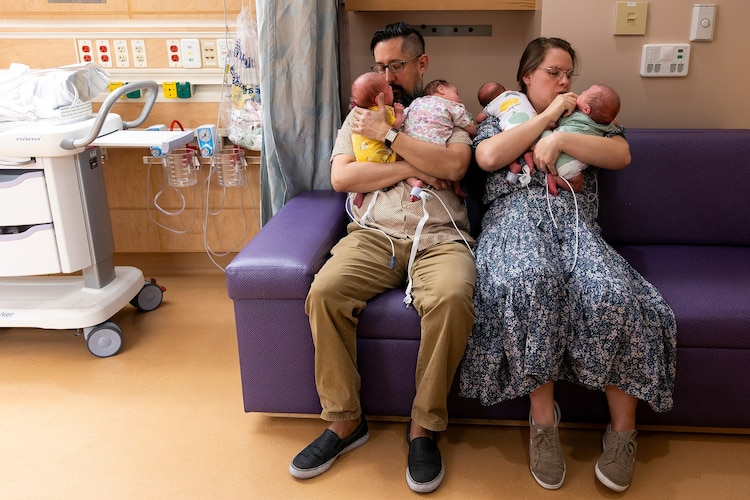 O desafio agora é se adaptar a nova rotina. São seis filhos! - Foto: Centro Médico Universitário Phoenix
