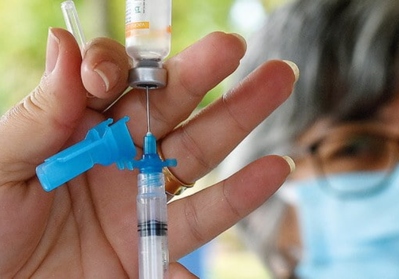 A vacina contra herpes-zóster deve ser incluída na lista de prioridades, de acordo com o ministro Alexandre Padilha. Foto: Ministério da Saúde 