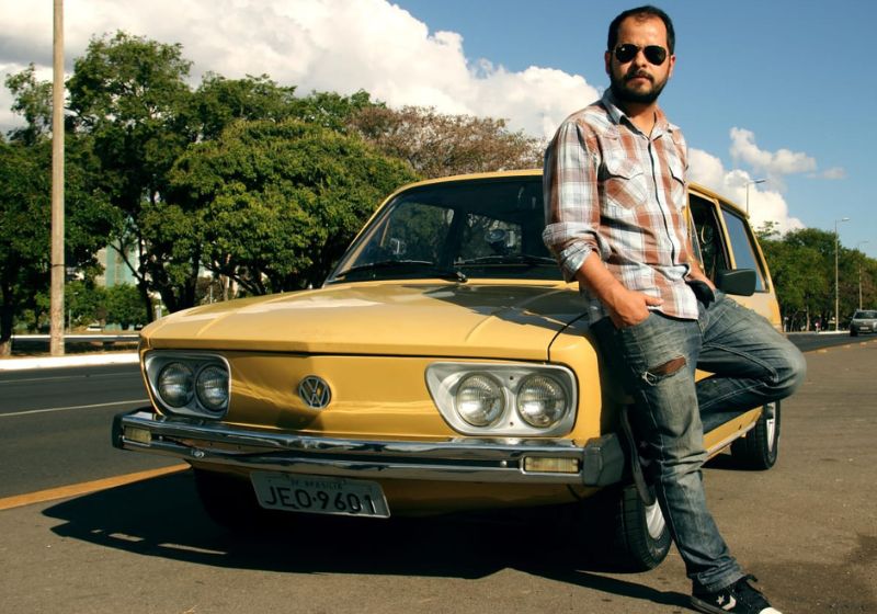 O jornalista Daniel Zukko, do Minha Brasília, idealizador da campanha do agasalho no Eixão. - Foto: divulgação