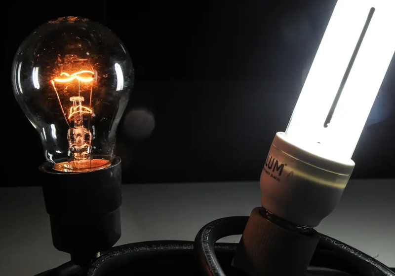 Os brasileiros mais pobres vão ter a garantia da isenção no pagamento da conta de luz, como medida assegurada pelo governo, entre as normas da Nova Tarifa Social de Energia Elétrica. Foto: Agência Brasil 