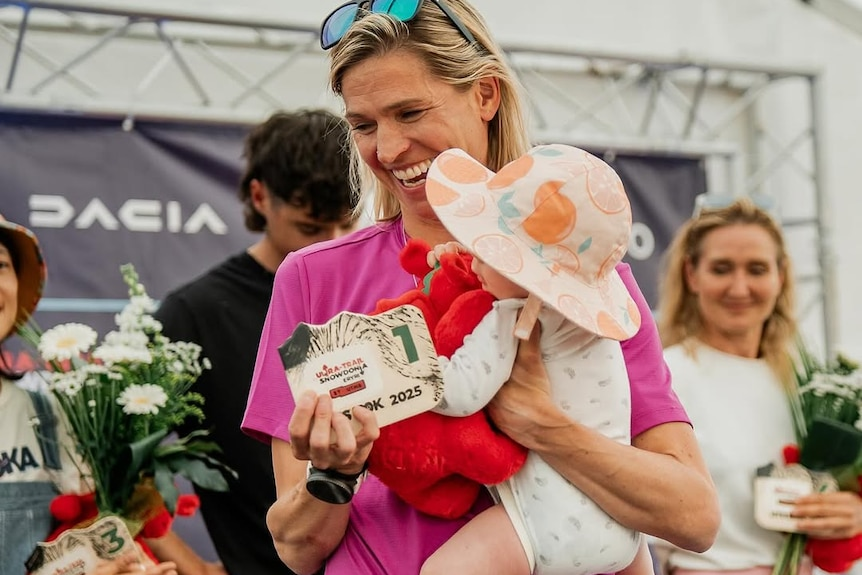 A corredora deu tudo de si e no final foi surpreendida com a vitória. - Foto: @theultrarunnergirl /Instagram