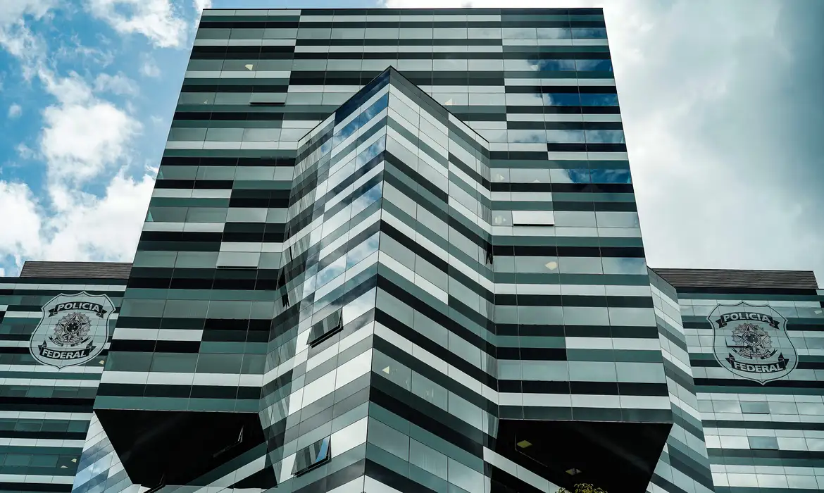 O concurso da PF tem oportunidades para vários cargos. - Foto: Rafa Neddermeyer/Agência Brasil