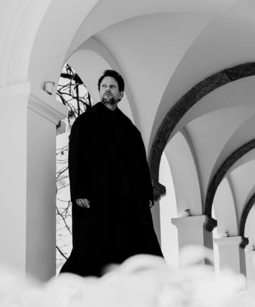 Segundo o ator, a postagem serve para inspirar outras pessoas na batalha contra o vício. - Foto: Selton Mello