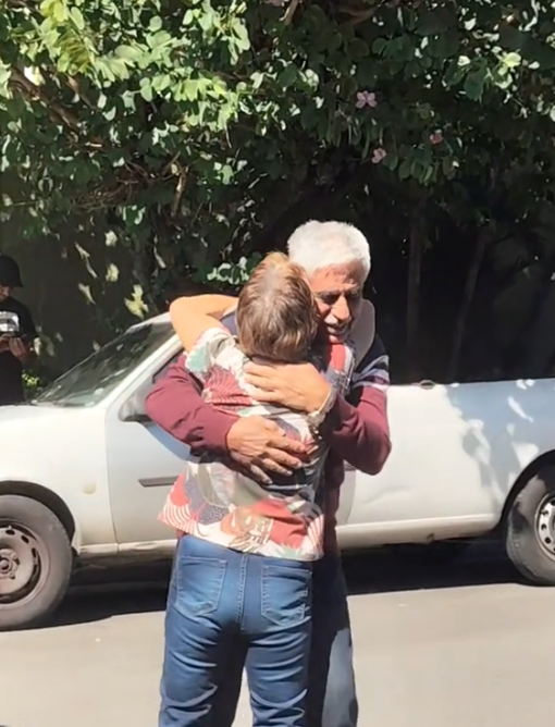 A dupla dançou juntinho ao som de "Eu adoro amar você". - Foto: @dosanjos1706/TikTok