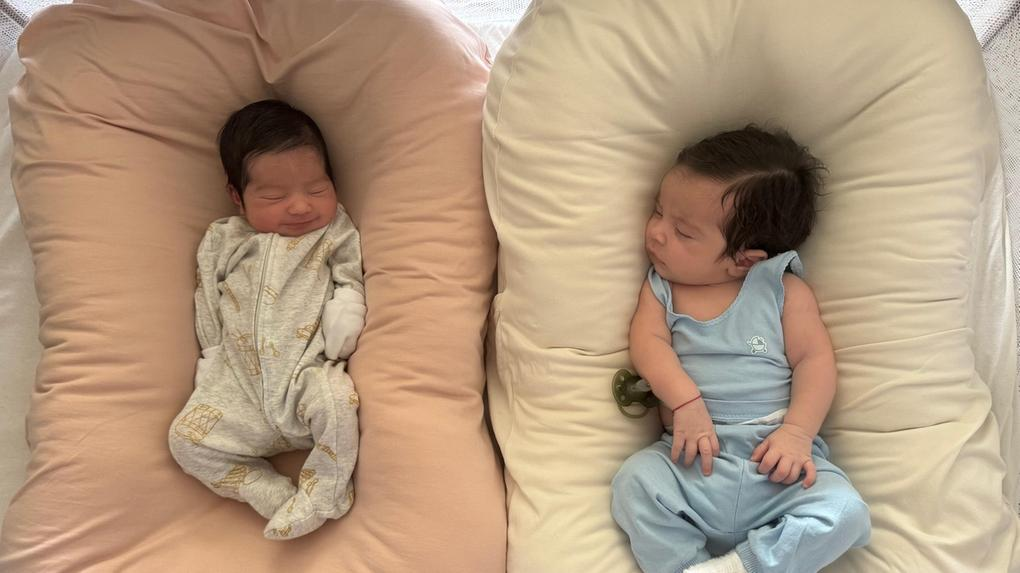 Helena e José Heli Neto nasceram com aproximadamente um mês de diferença. - Foto: Arquivo pessoal