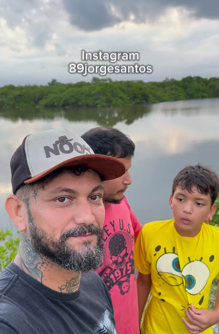 O garoto deu um show de educação contra os homofóbicos. - Foto: @89jorgesantos/Instagram