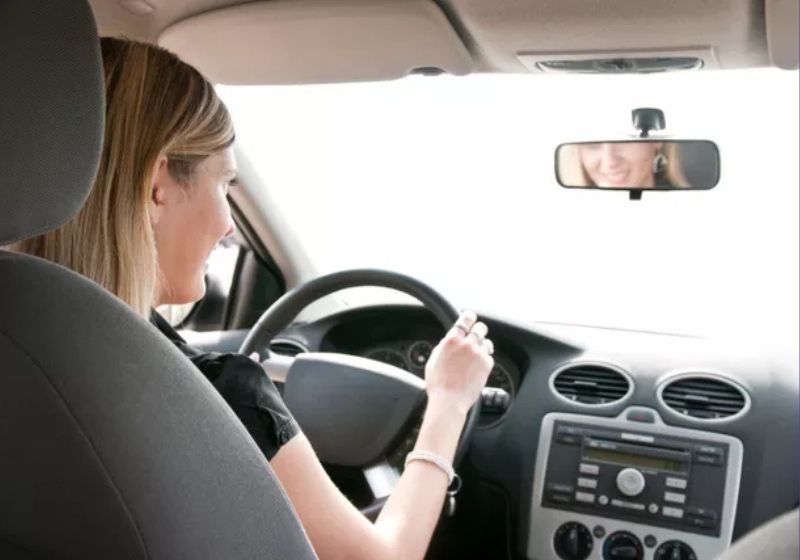 Depois de países da Europa, a Uber vai começar a testar nos EUA a novidade de passageiras mulheres poderem escolher motoristas femininas para viajar. Foto: Martinan/Thinkstock