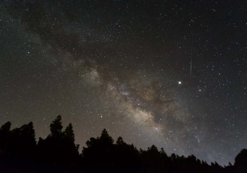 A chuva de estrelas cadentes Delta Aquáridas iluminará o céu de julho por duas semanas. - Foto: Juan Fco. Marrero / Flickr - CCommons