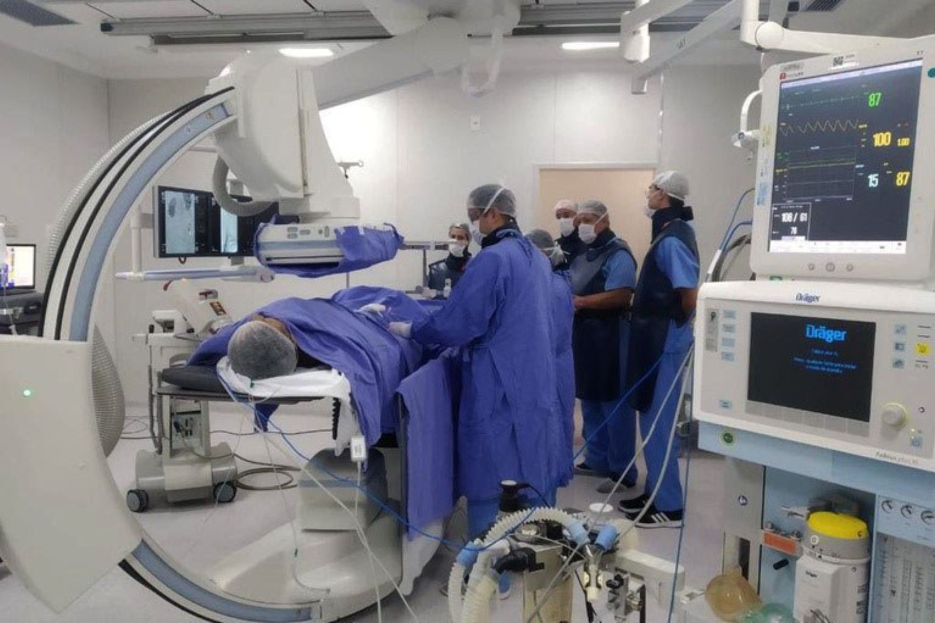 O atendimento de pacientes SUS por hospitais particulares e planos de saúde deve diminuir as filas de espera. - Foto: Foto: Arquivo/Ebserh