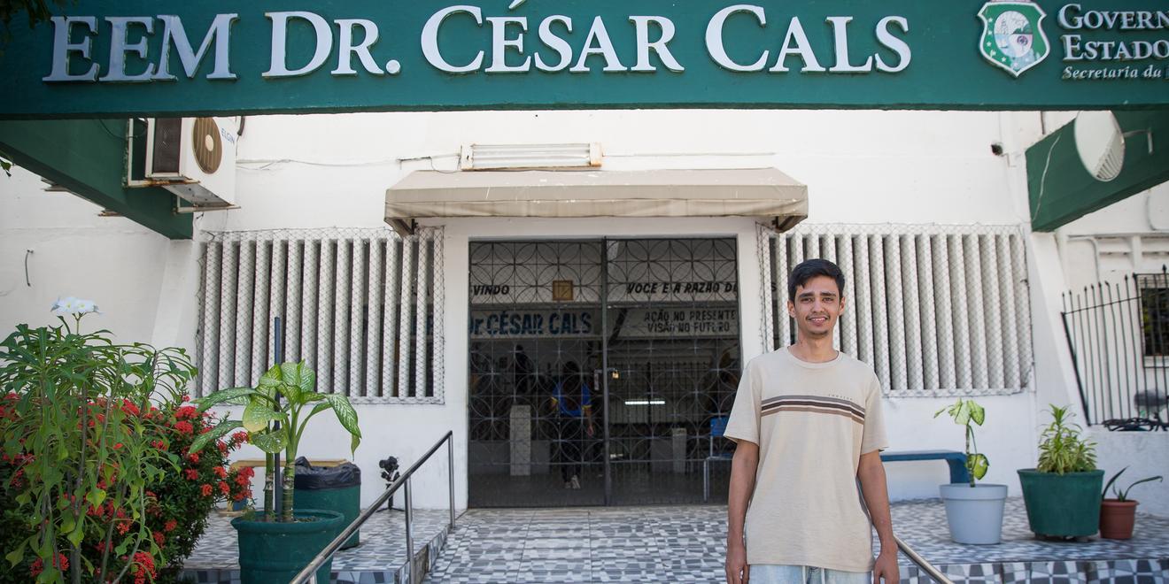 Marcos sempre teve afinidade com as áreas de tecnologia e matemática e mesmo sem ter computador conseguiu entrar na faculdade. - Foto: Davi Rocha