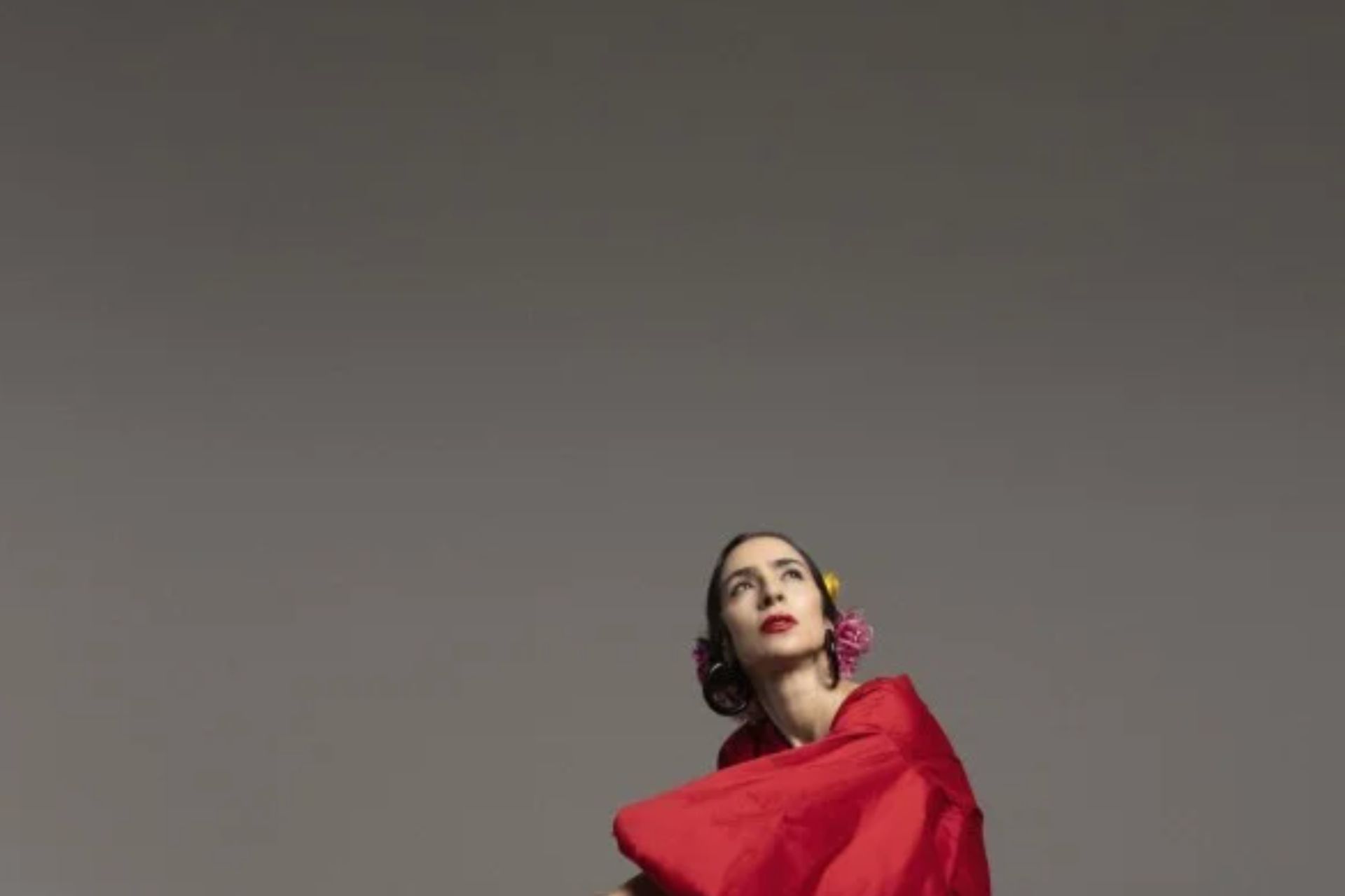 Marisa Monte e orquestra. Começa venda de ingressos em Brasília. A turnê vai passar por BH, Rio, São Paulo, Curitiba e Porto Alegre. - Foto: Divulgação/Leo Aversa