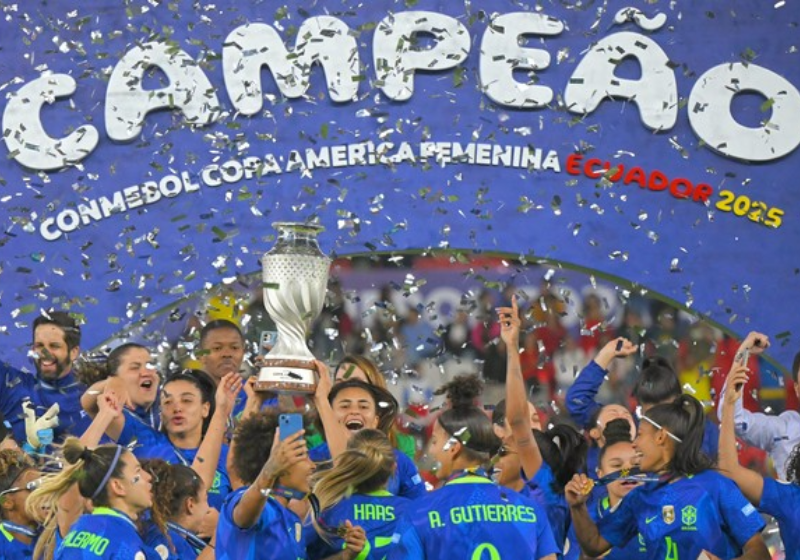 O Brasil brilhou na Copa América e trouxe para casa o nono título. - Foto: GE