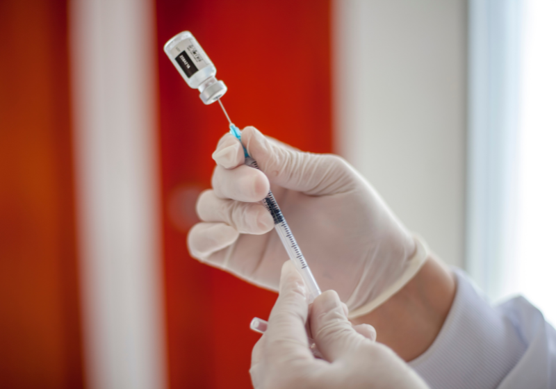 A nova vacina contra o câncer de intestino e pâncreas teve ótimos resultados nos primeiros testes. - Foto: Canva