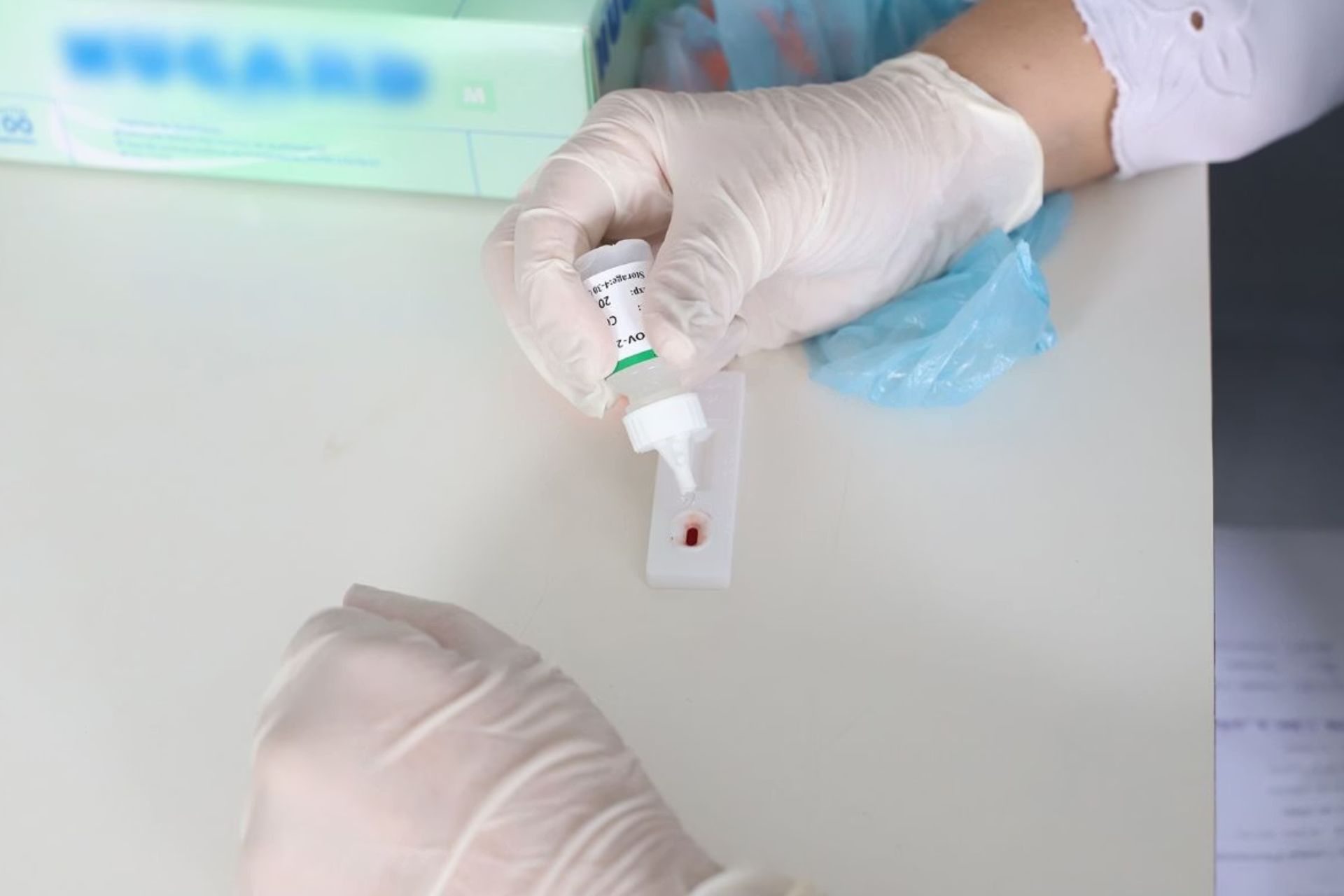 O tratamento inovador combina o coquetel convencional com outros três medicamentos que atacam e eliminam células onde o HIV se esconde. - Foto: divulgação/TJSP