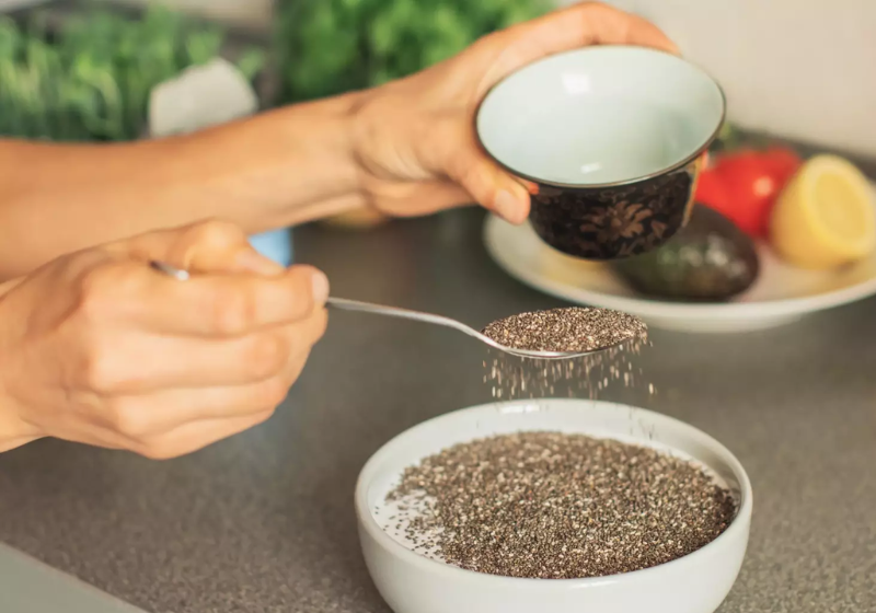 Veja o que tem na farinha da felicidade, uma mistura capaz de acelerar o metabolismo, ajudar no emagrecimento e melhorar o humor. - Foto: Getty Images