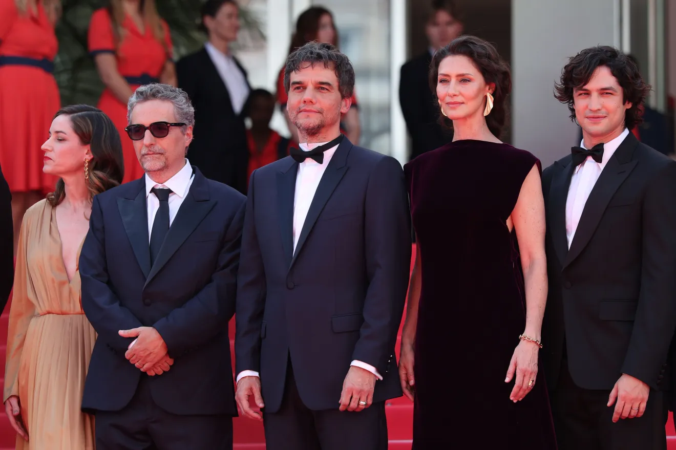 O elenco de O Agente Secreto, ovacionado em Toronto, brilho em abril em Cannes também. - Foto: Gisela Schober/GettyImages