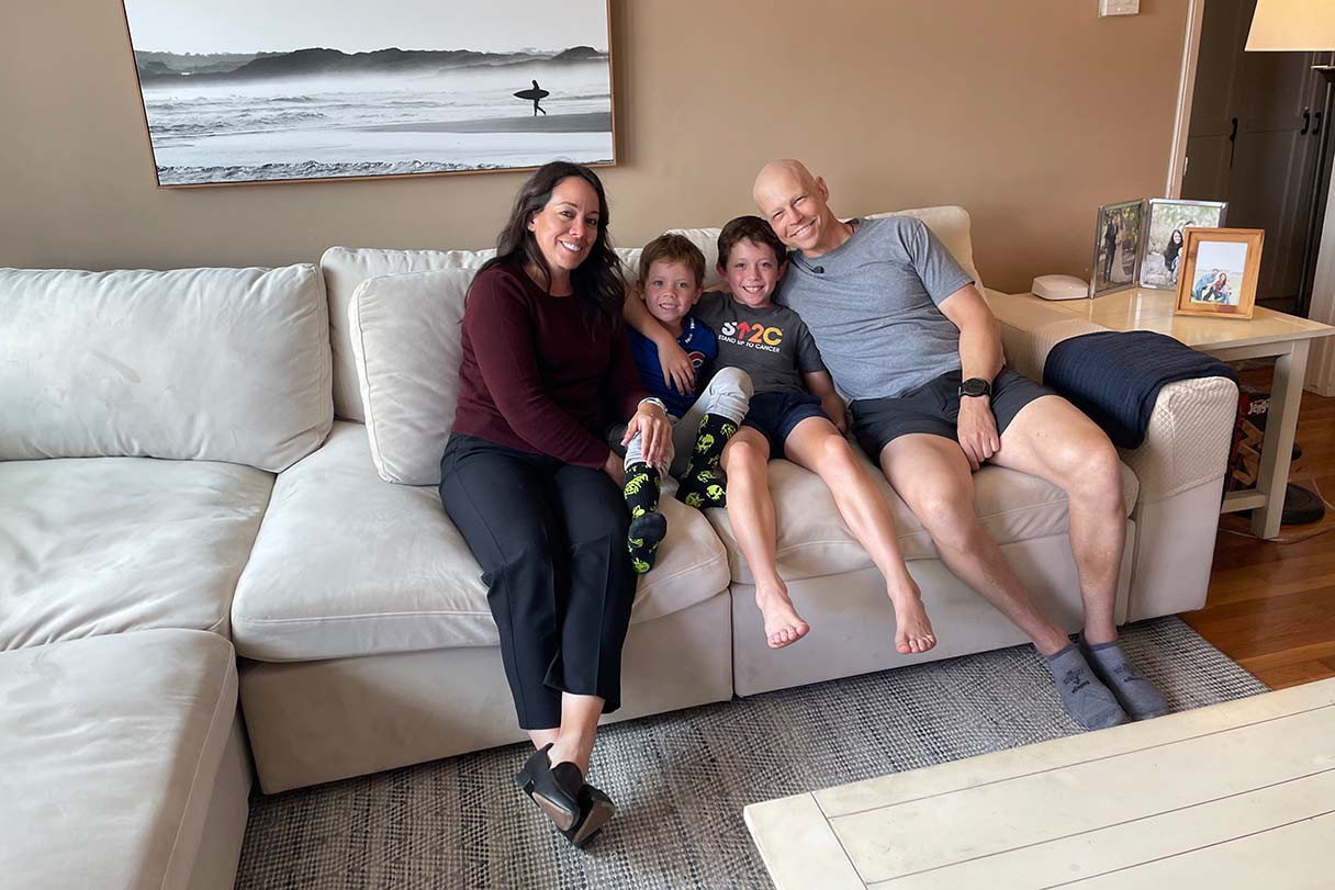 Nick e Stephen já em casa após a cirurgia - Foto: arquivo pessoal