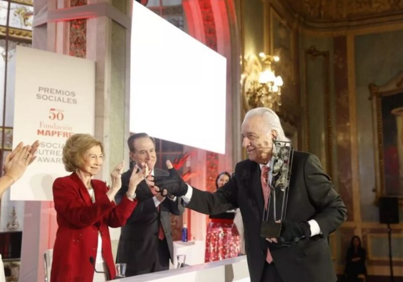 O Maestro brasileiro João Carlos Martins recebeu uma premiação na Espanha e anunciou sua nova missão de vida, como educador musical. - Foto: Fundación MAPFRE/Divulgação