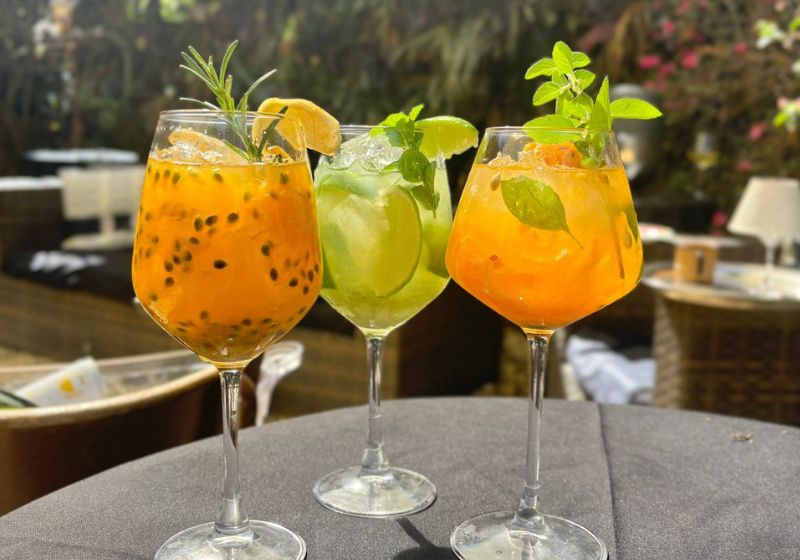 A COP 30 vai ter caipirinha com frutas da Amazônia. O chef paulista Vladimir Stein vai levar suas receitas para coquetelaria sustentável. - Foto: divulgação