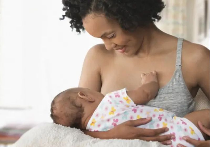 Uma pesquisa inédita comprova que amamentar reduz risco de câncer de mama agressivo. O erstudo, feito na Austrália, saiu na revista Nature - Foto: GettyImages
