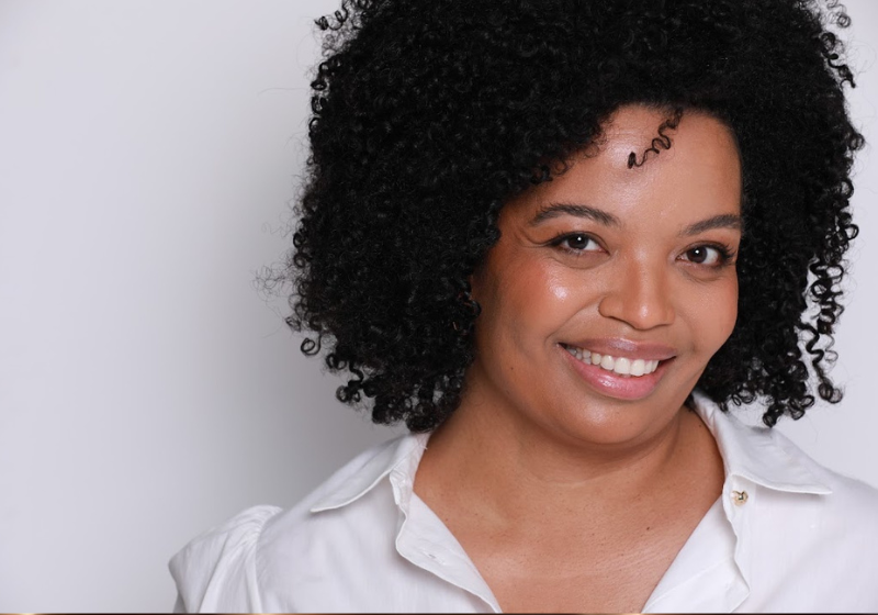 A jornalista Basília Rodrigues volta à TV e estreia hoje, 15h30 no SBT News no Youtube e no Jornal do SBT, na tv aberta. - Foto: arquivo pessoal