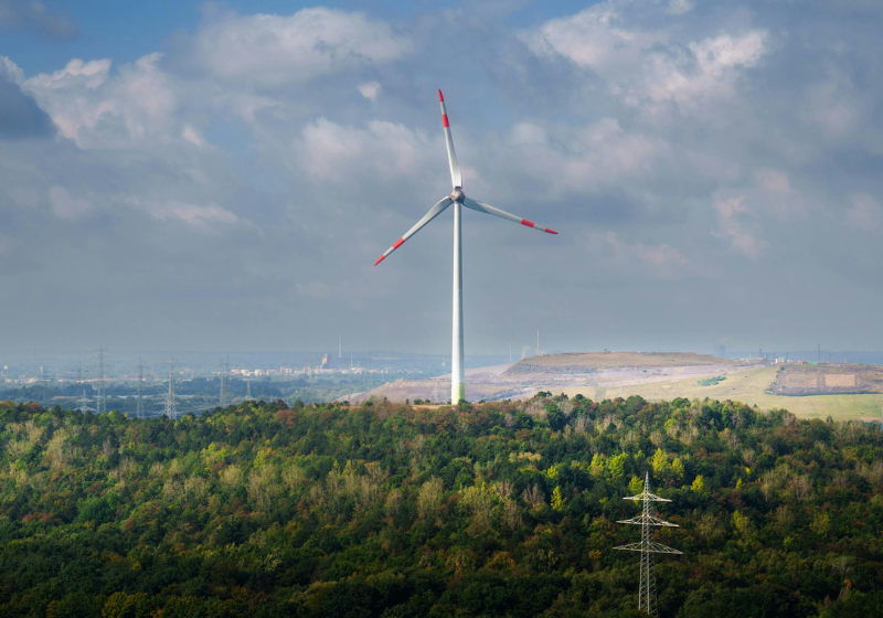 Pela primeira vez na história, a energia limpa supera a do carvão. - Foto: Canva