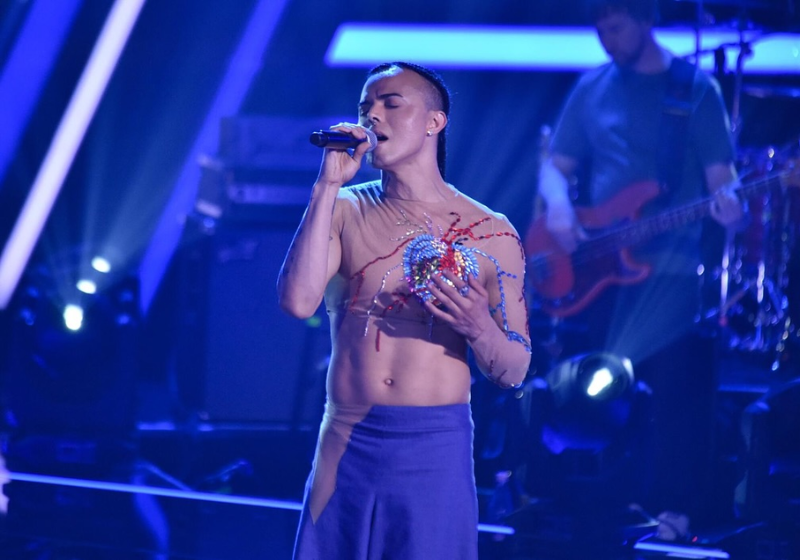 A cantora Oxa fez uma apresentação de arrepiar no palco do The Voice Alemanha - Foto: reprodução redes sociais