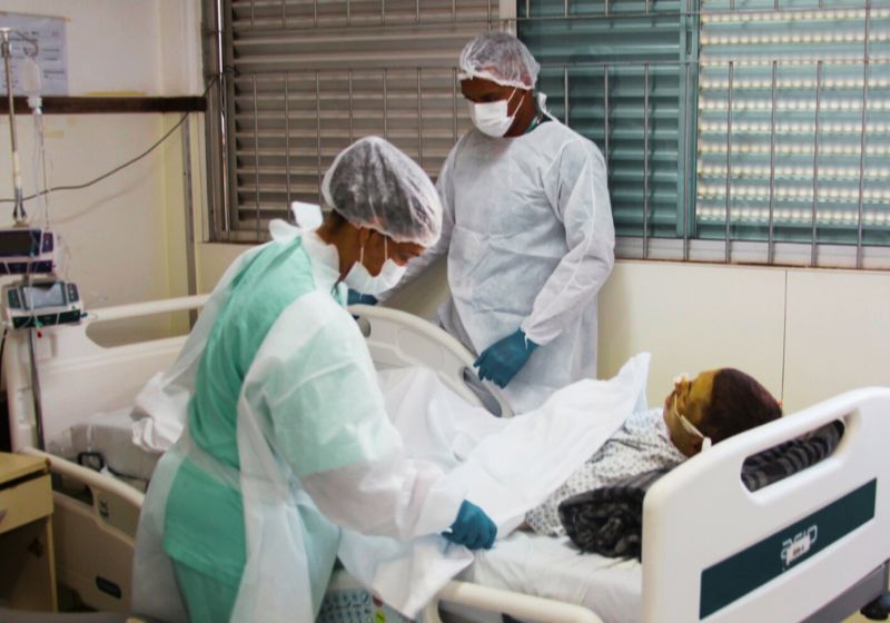 A técnica inovadora chamada Meek, usada em hospital de MG, salvou o jovem Kauã que teve 85% do corpo queimado após explosão - Foto: Agência Minas