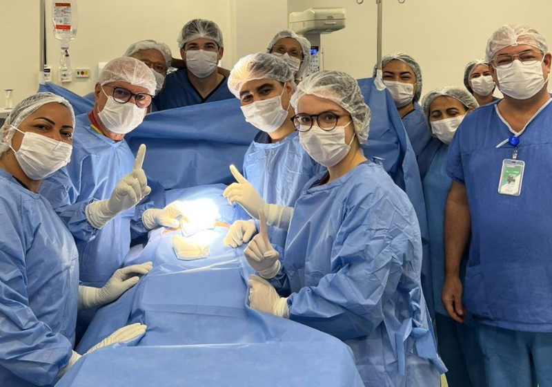 Nasce 1º bebê de mãe transferida após incêndio em hospital no CE