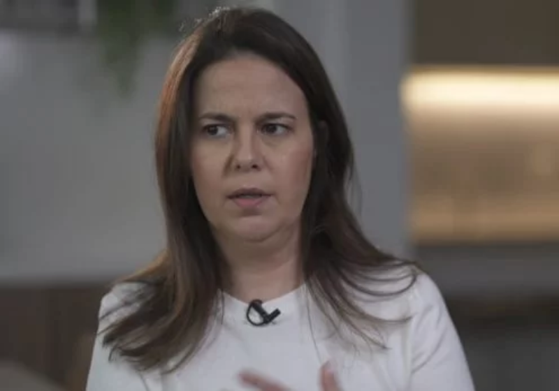 Designer de interiores brasileira começa a recuperar a visão após intoxicação por metanol em SP