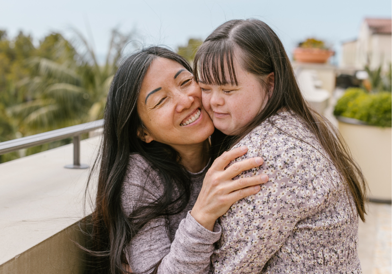 O instituto MoT21 vai ajudar na capacitação de quem cuida ou educa pessoas com Síndrome de Down. - Foto: Canva