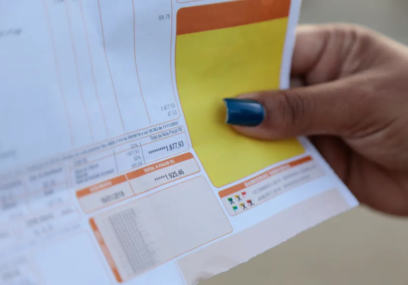 A ANEEL anunciou que a bandeira de tarifação passa de vermelha para amarela agora em dezembro - Foto: Brenno Carvalho