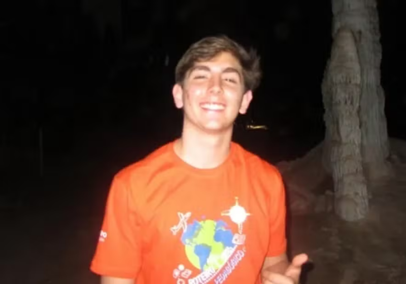 O estudante tiirou nota máxima na redação do Enem abordando temas retirados de livro sobre indígena e do filme Vitória - Foto: arquivo pessoal