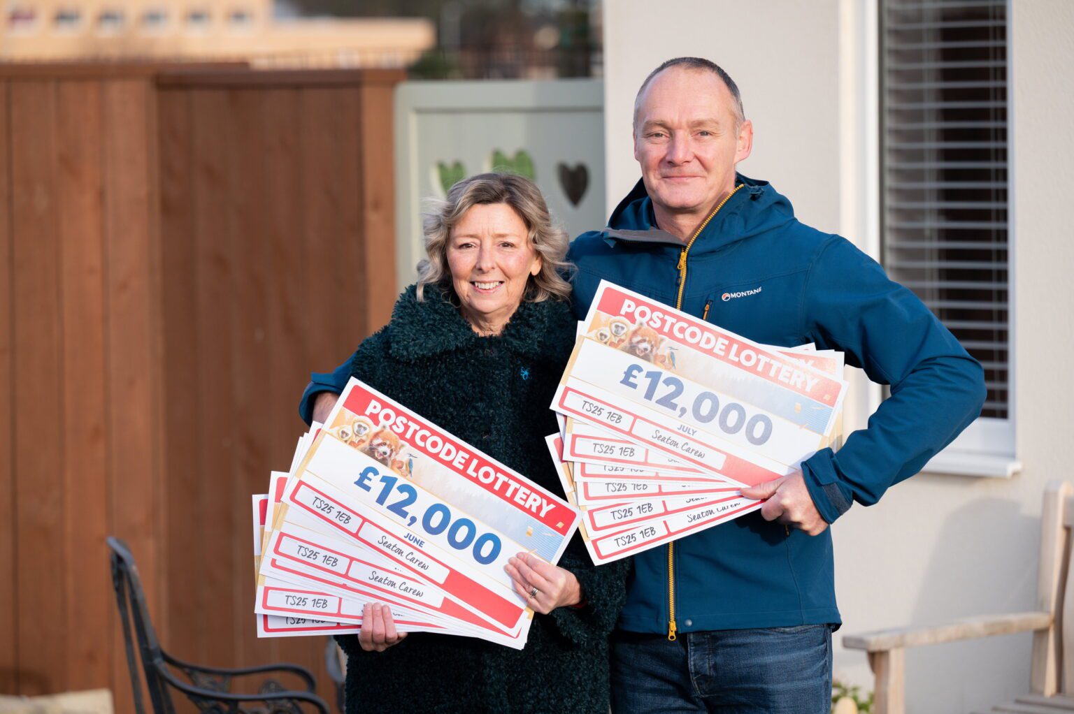 O prêmio foi dividido em cheques mensais, que Gail poderá utilizar como desejar - Foto: arquivo pessoal