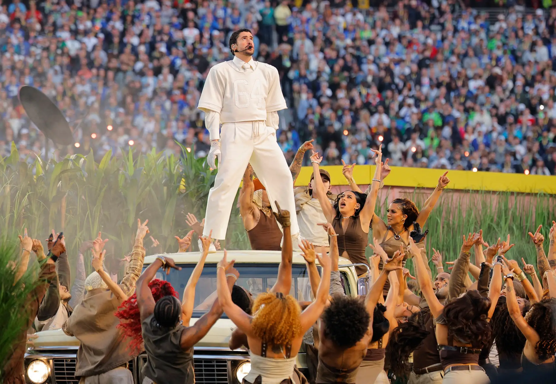 O show de Bad Bunny no intervalo do Super Bowl bateu recorde de audiência nos EUA. - Foto: REUTERS/Mike Blake