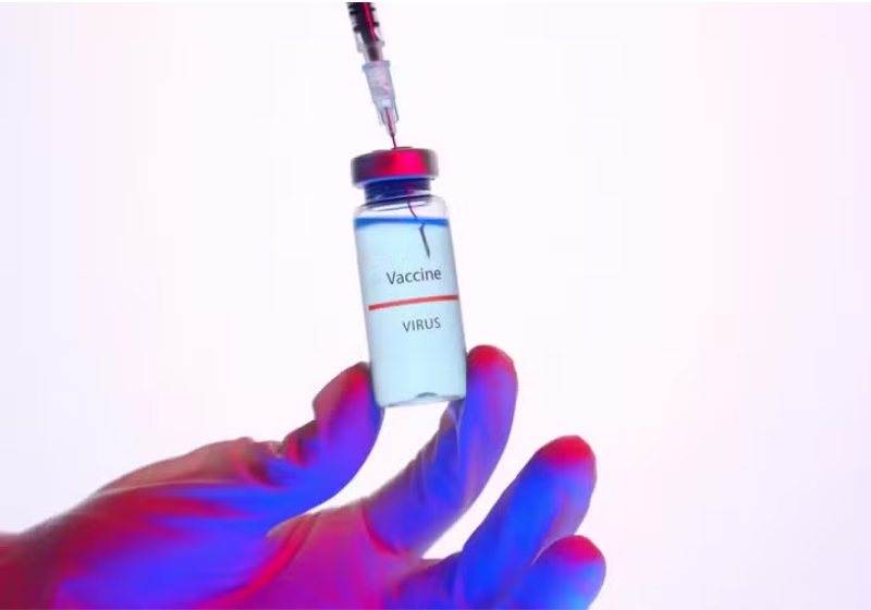 A nova vacina contra o HIV avança diminuiria consideravelmente a quantidade de doses necessárias para a neutralização do vírus em relação a procedimentos atuais — Foto: Artem Podrez/Pexels