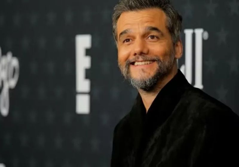 A revista Vogue dos Estados Unidos cravou: Wagner Moura “vai vencer” o Oscar 2026 de Melhor Ator. - Foto: reprodução/E