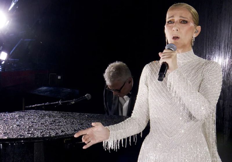 A Variety confirmou que após uma pausa de quase seis anos por causa da doença, Celine Dion vai se apresentar este ano na Paris La Défense - Foto: arquivo