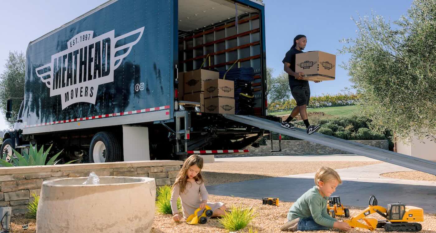 200 empresas já estão participando desse movimento que dá mudança gratuita para vítimas de violência doméstica nos Estados Unidos - Foto: Meathead Movers