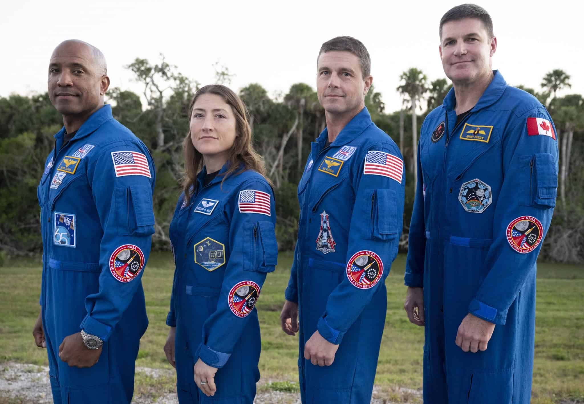 Os astronautas que vão à Lua: Victor Glover, Christina Kech e Reid Wiseman (os três, da NASA), e Jeremy Hansen, astronauta da Agência Espacial Canadense. - Foto: NASA 
