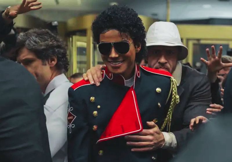 Filme Michael estreia nesta quinta, 23, nos cinemas do Brasil. Apesar da crítica que sempre perseguiu Michael, deve ter recorde bilheteria. - Foto: Divulgação/ Universal