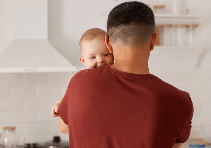 A partir de 2027,, a licença-paternidade terá mais dias para que os pais possam dar suporte aos primeiros dias após o nascimento ou adoção do filho - Foto: Pixabay