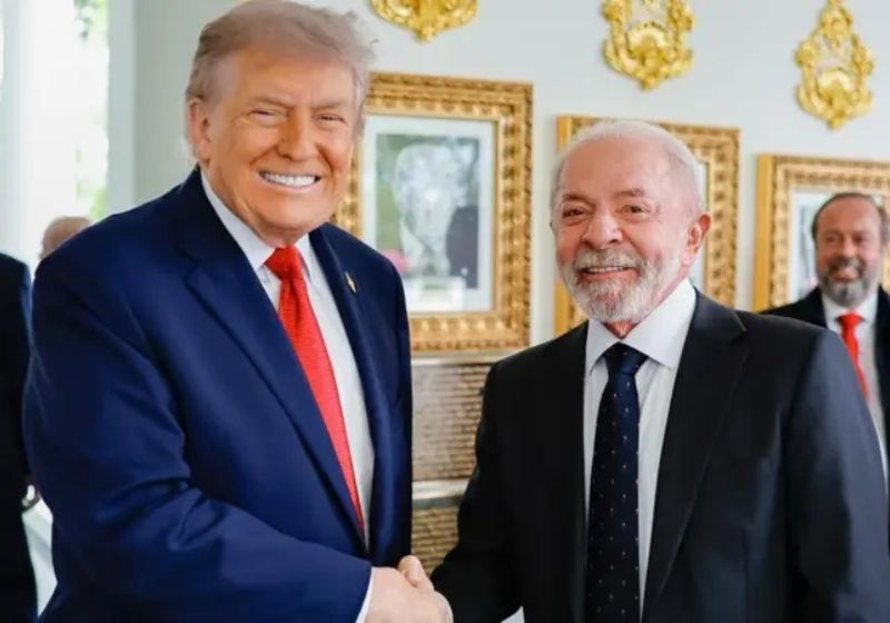 O encontro entre Trump e Lula na Casa Branca levou 3h. Sorrindo, o presidente dos EUA falou sobre Lula: “o dinâmico presidente brasileiro” - Foto: Ricardo Stuckert/PR