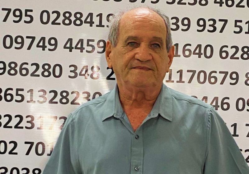 Seu Álfio, o idoso brasileiro que bateu recorde ao recitar os 247 dígitos do Pi em 1 minuto é de Pernambuco e disse como fortalece a memória. - Foto: arquivo pessoal