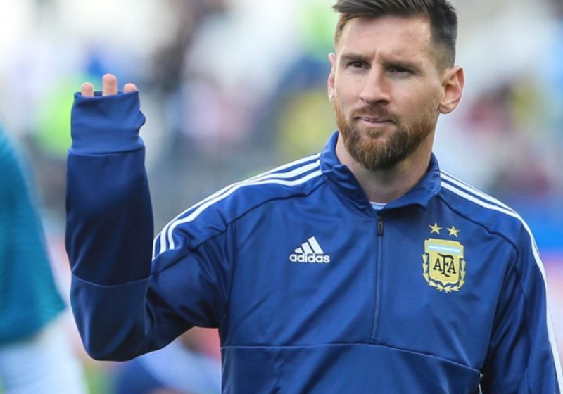 Lionel Messi fecha a fase de grupos com 19 gols em Copas e vira o maior artilheiro da história. - Foto: Geraldo Bubniak/AGB