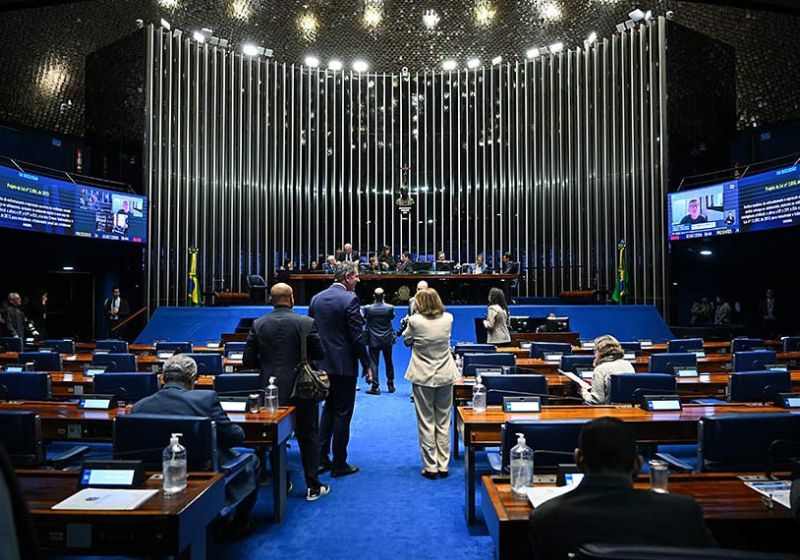 O Pix Pensão aprovado no Senado permitirá transferência automática da pensão alimentícia diretamente para a conta do beneficiário. Falta sanção presidencial. - Foto: Ton Molina/Agência Senado