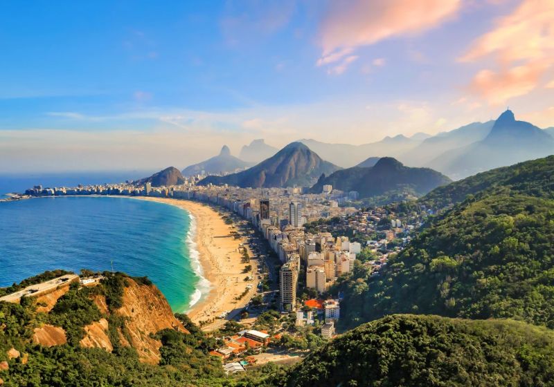 Brasil ficou em 5º lugar no ranking mundial dos melhores destinos para expatriados em 2026 - Foto: Canva